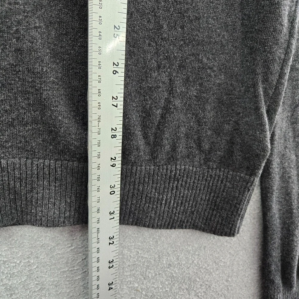 Hollister Men Sweater Large Gray Knit V Neck‎ Cotton Blend Long Sleeve NWT